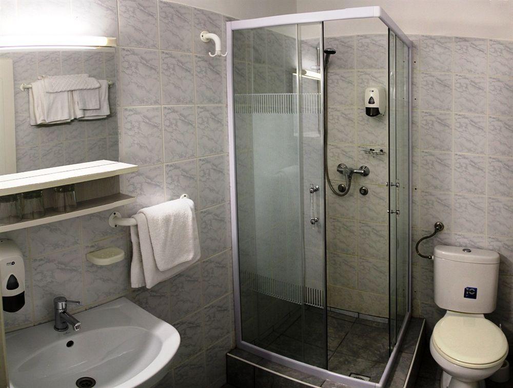 בודפשט Villa Hotel Kristal מראה חיצוני תמונה