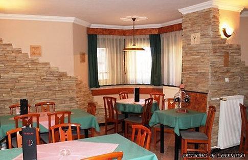בודפשט Villa Hotel Kristal מראה חיצוני תמונה