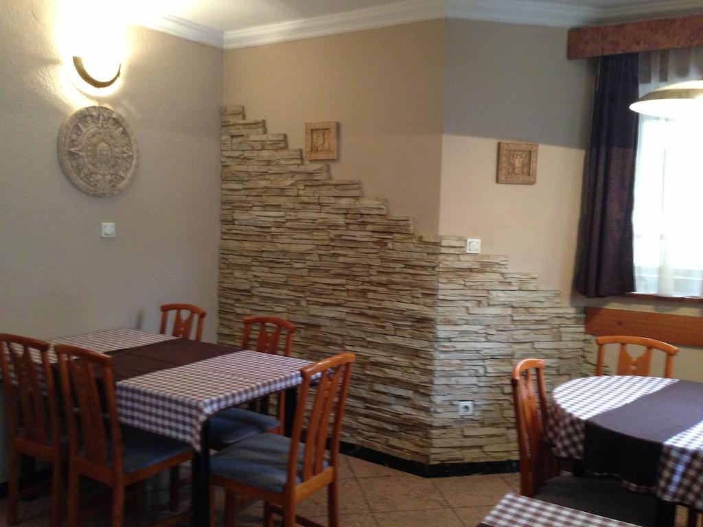 בודפשט Villa Hotel Kristal מראה חיצוני תמונה