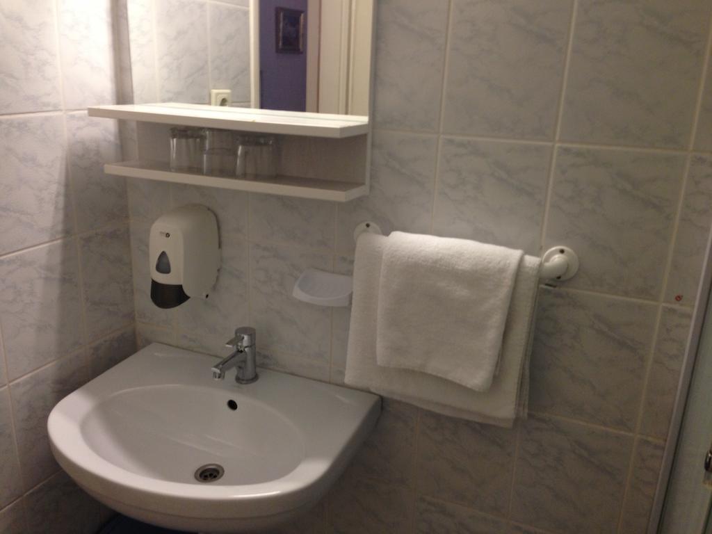 בודפשט Villa Hotel Kristal מראה חיצוני תמונה